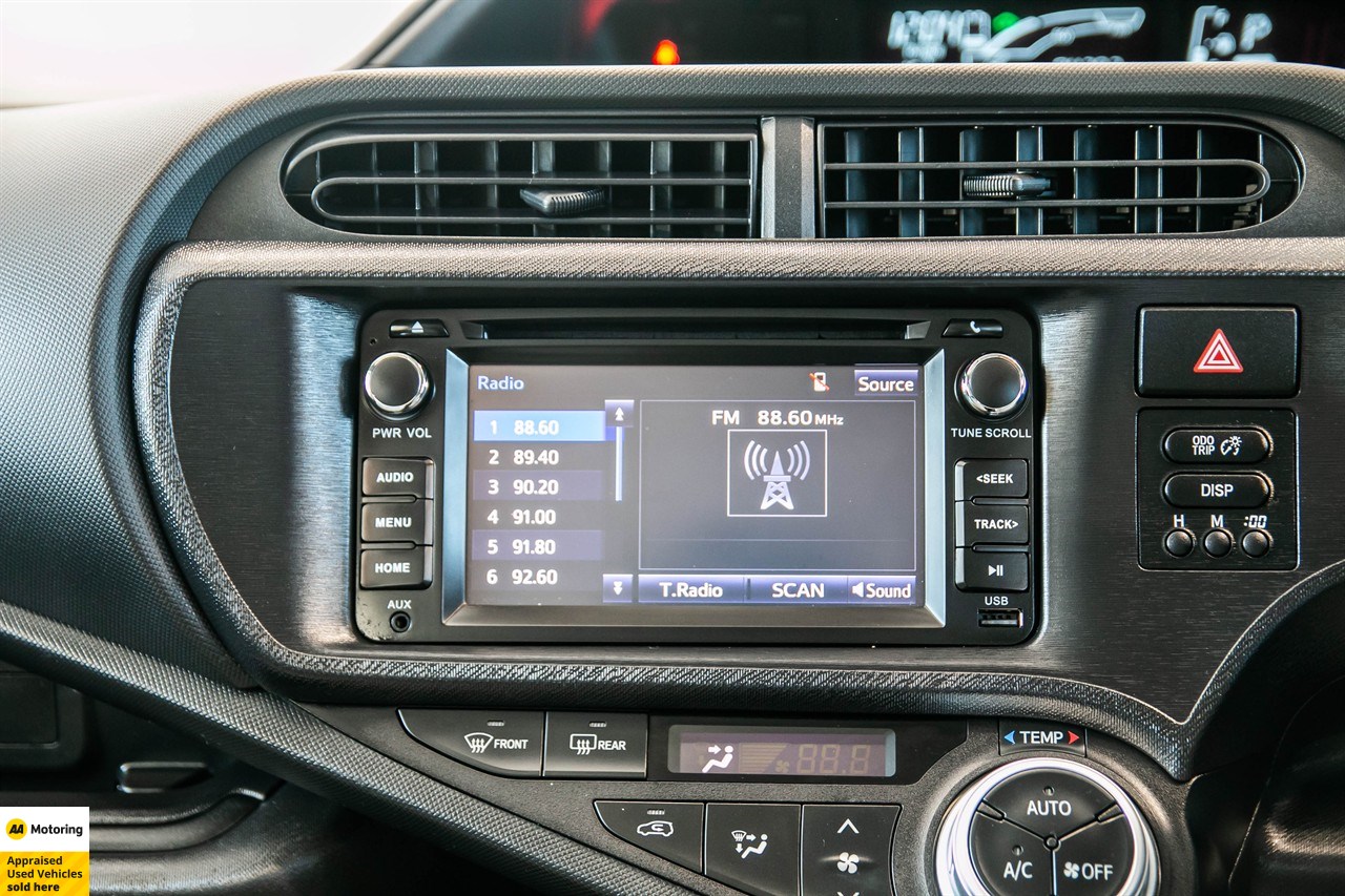 2015 Toyota Aqua