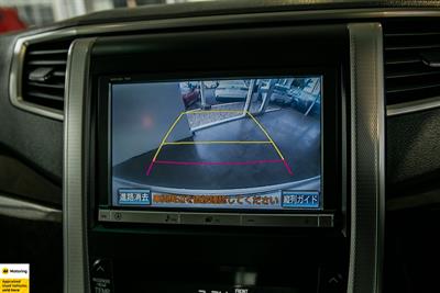 2013 Toyota Vellfire - Thumbnail