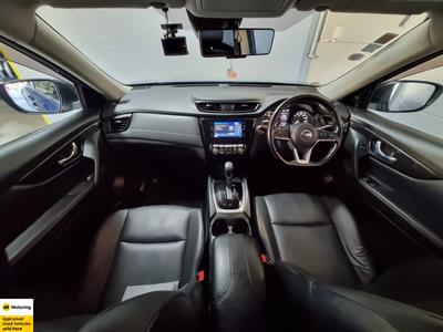 2020 Nissan X-Trail - Thumbnail