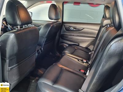 2020 Nissan X-Trail - Thumbnail