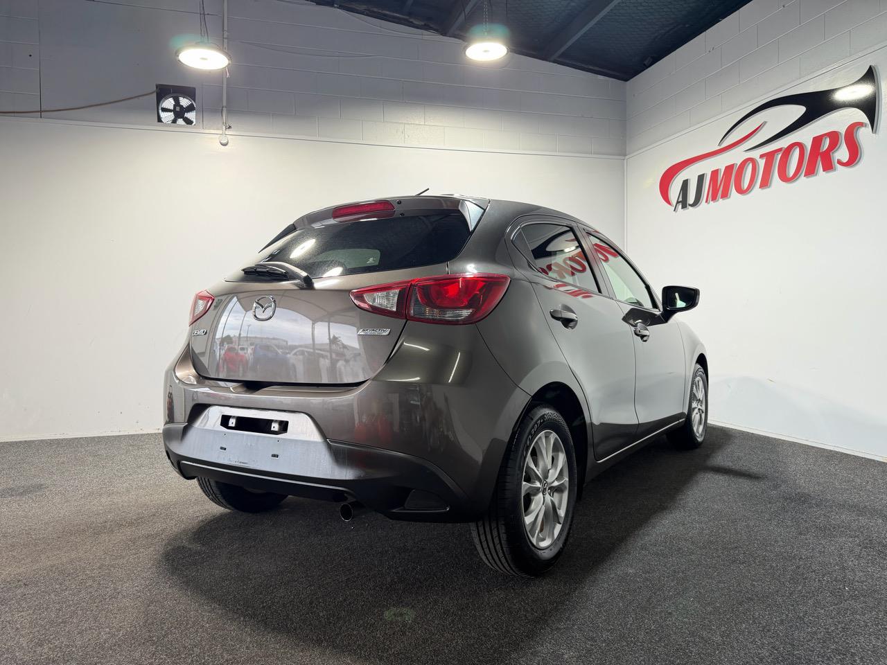 2015 Mazda Demio