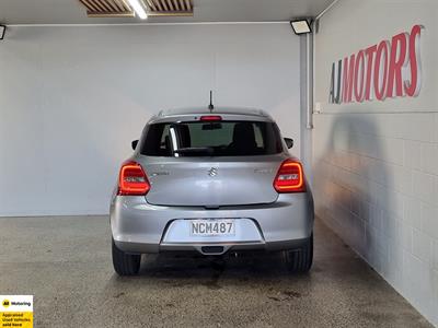 2020 Suzuki Swift - Thumbnail