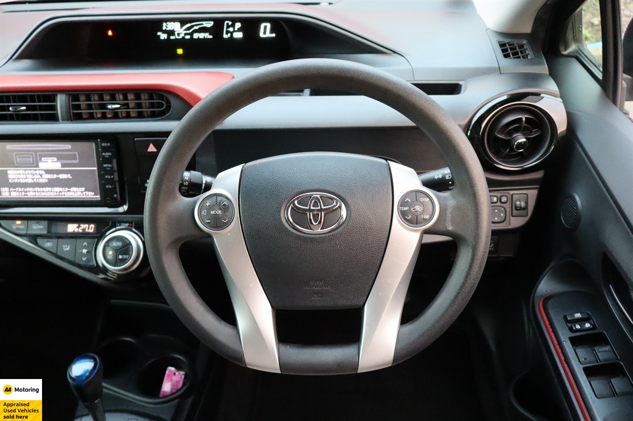 2015 Toyota Aqua