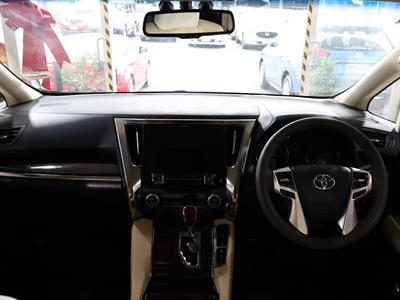 2015 Toyota Alphard - Thumbnail