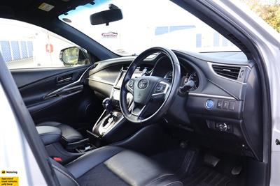 2015 Toyota Harrier - Thumbnail