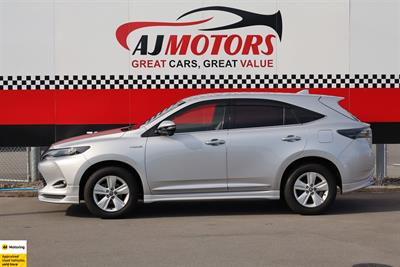 2015 Toyota Harrier - Thumbnail