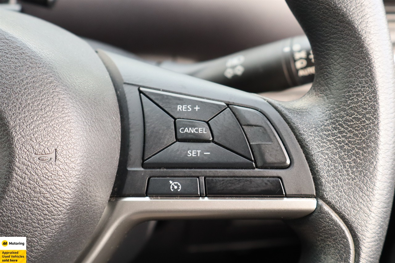 2016 Nissan Serena