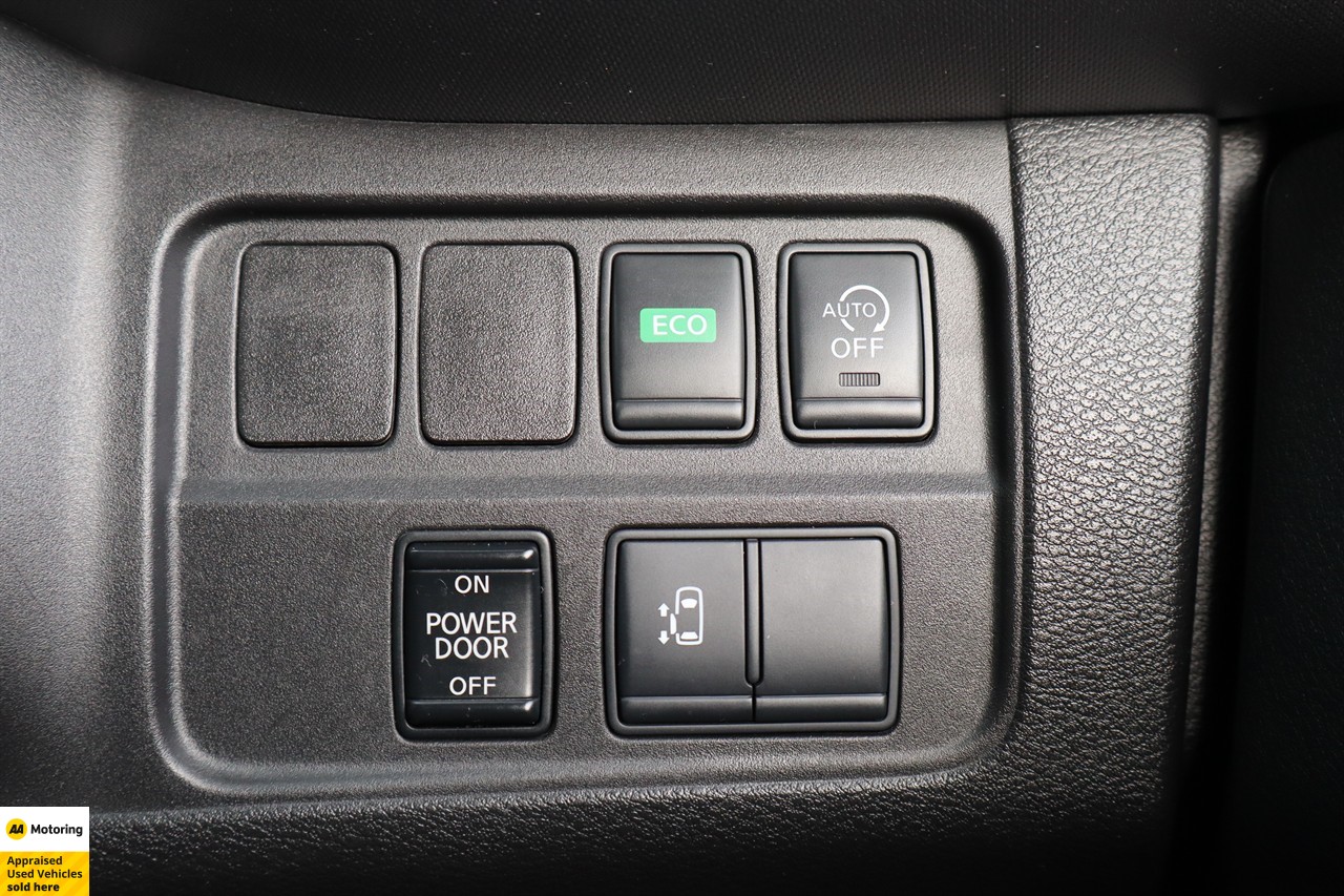 2016 Nissan Serena
