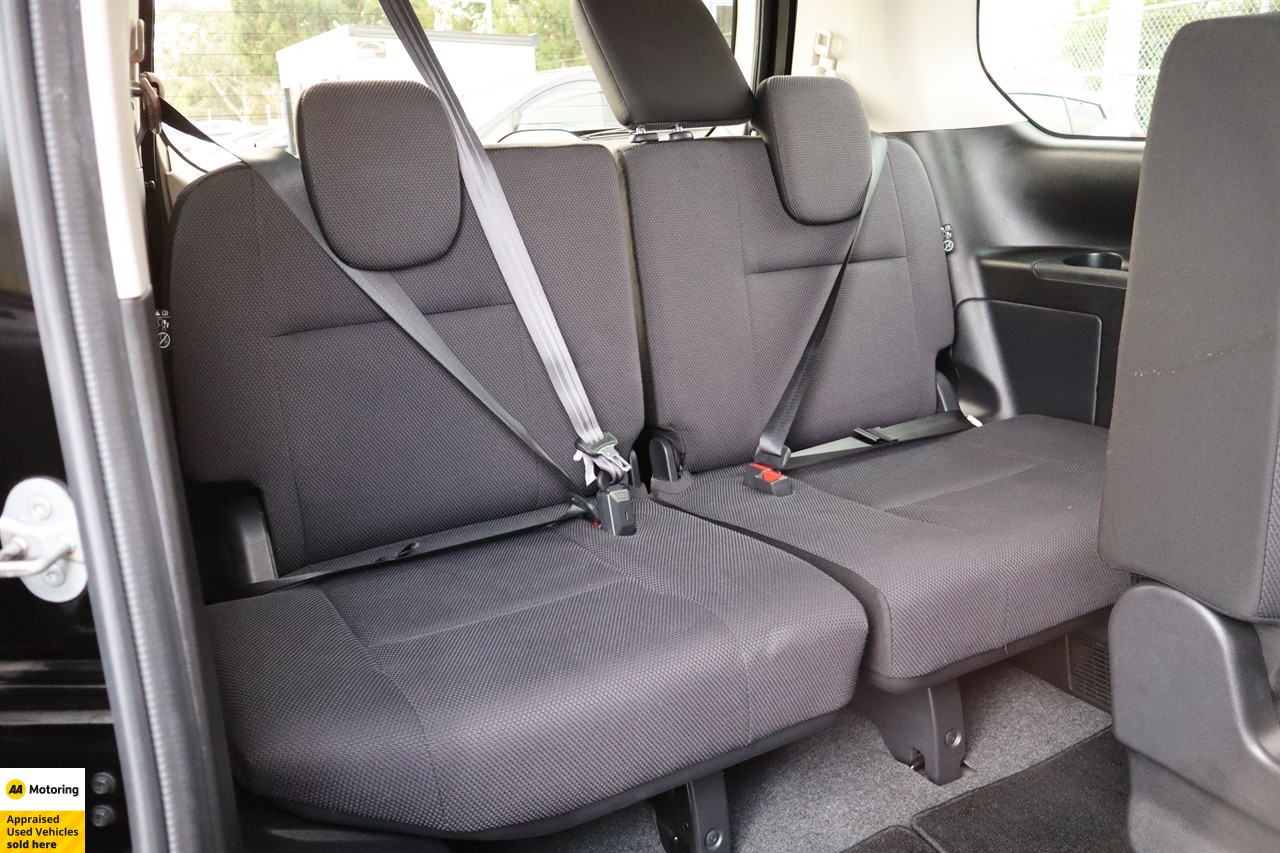 2016 Nissan Serena