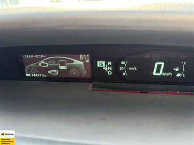 2013 Toyota Prius - Thumbnail