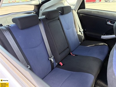 2013 Toyota Prius - Thumbnail