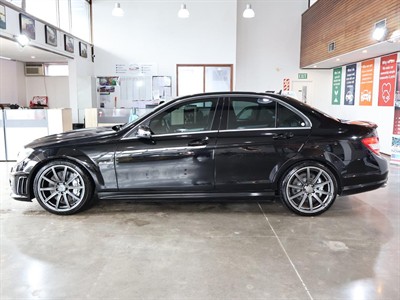 2010 Mercedes-Benz C 63 - Thumbnail