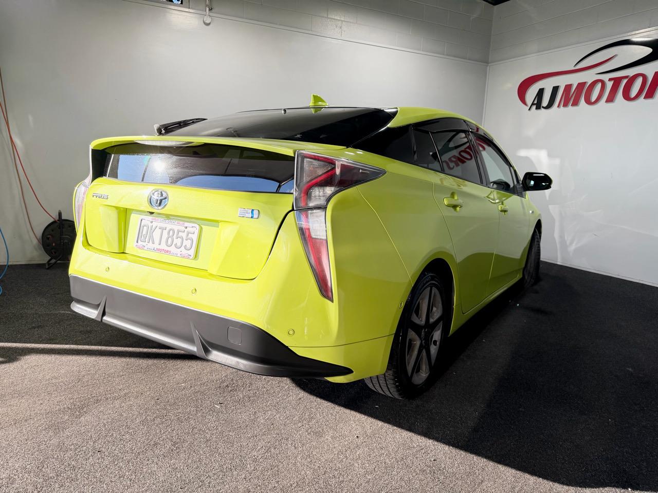 2016 Toyota Prius