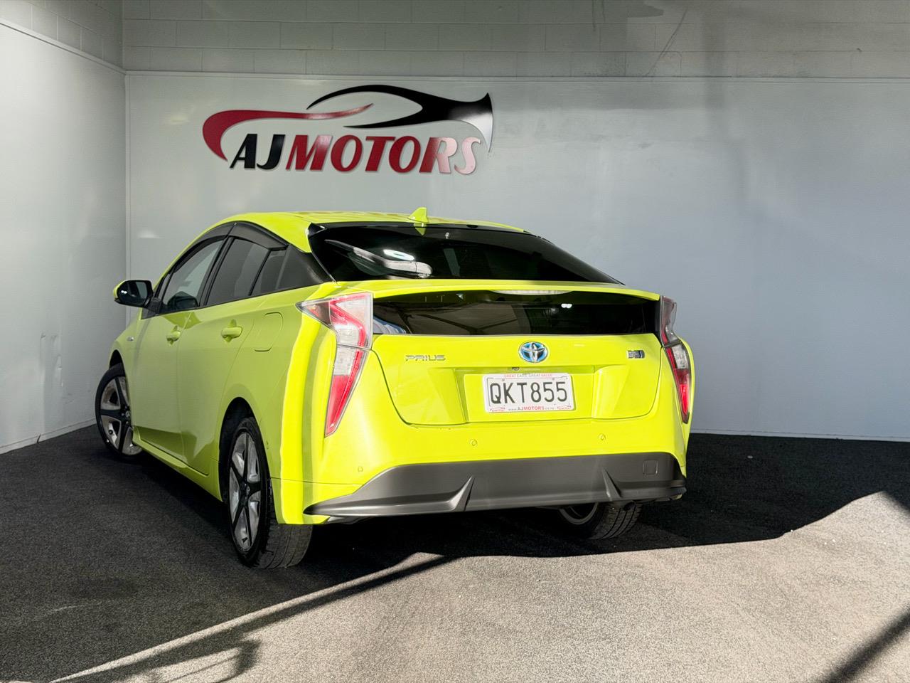 2016 Toyota Prius