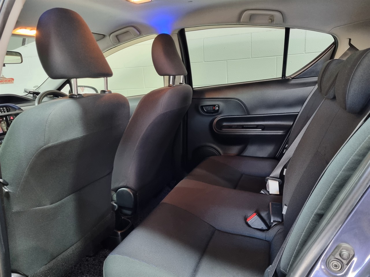 2015 Toyota Aqua