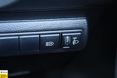 2019 Toyota Corolla - Thumbnail