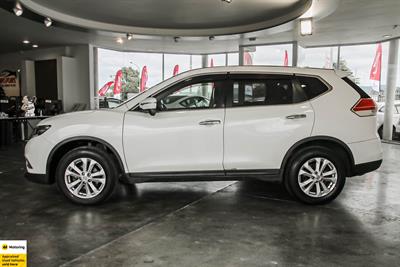 2014 Nissan X-Trail - Thumbnail