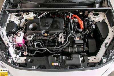 2021 Toyota RAV4 - Thumbnail