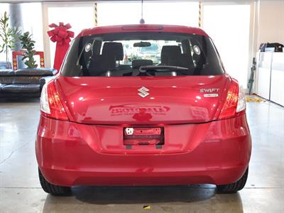 2014 Suzuki Swift - Thumbnail