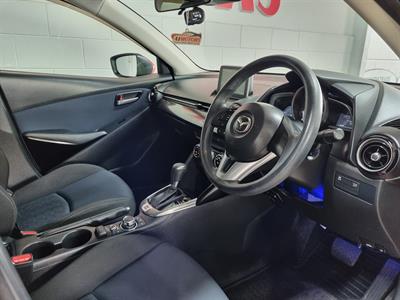 2015 Mazda Demio - Thumbnail