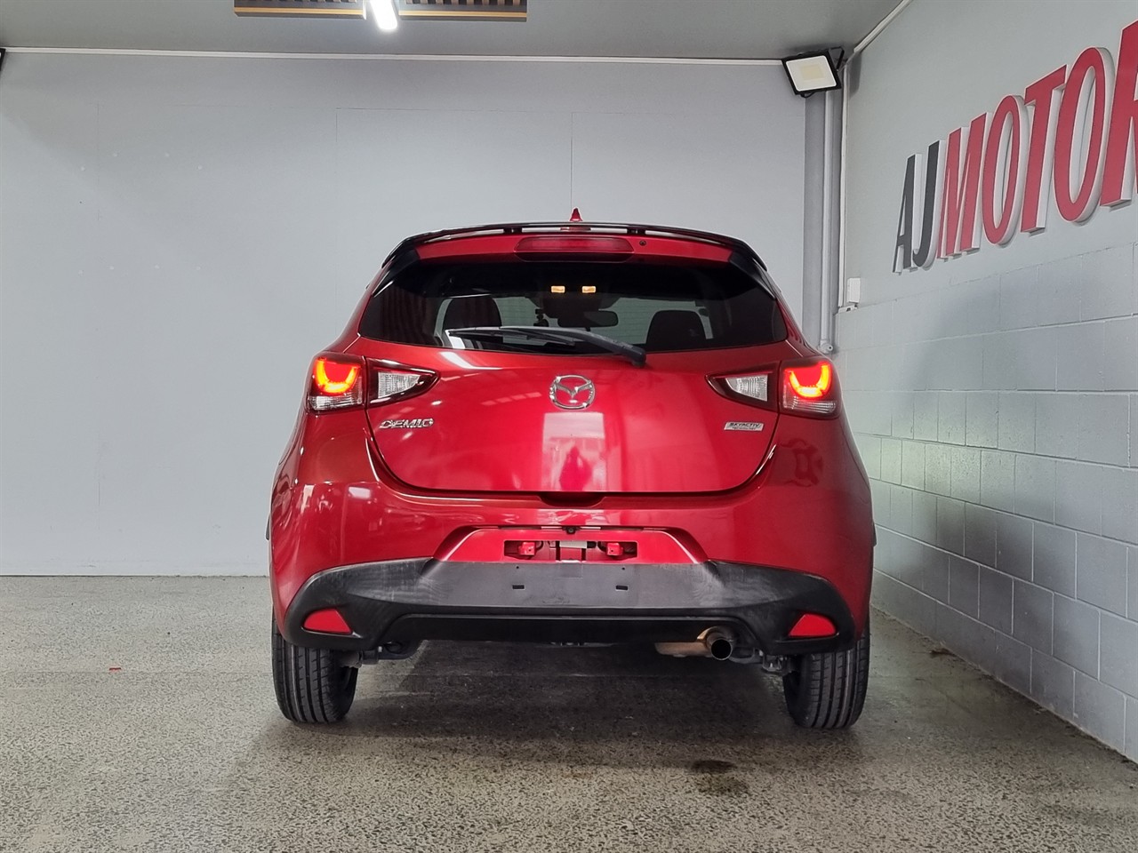 2015 Mazda Demio