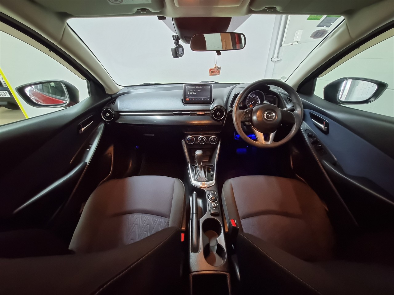 2015 Mazda Demio