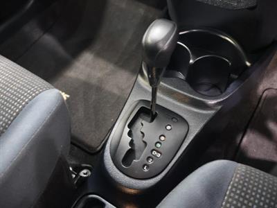 2015 Toyota Yaris - Thumbnail