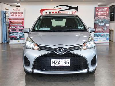 2015 Toyota Yaris - Thumbnail