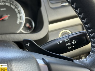 2015 Suzuki Swift - Thumbnail