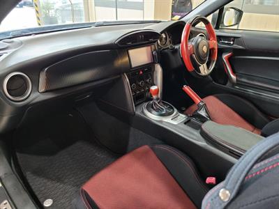 2013 Toyota 86 - Thumbnail