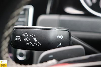 2014 Volkswagen Golf R - Thumbnail