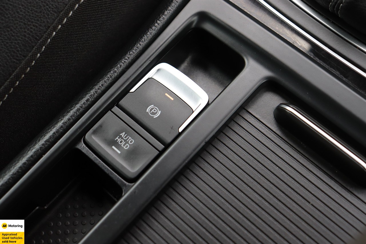 2014 Volkswagen Golf R