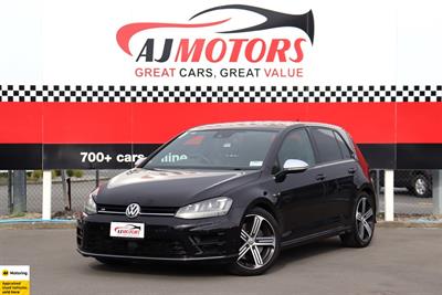 2014 Volkswagen Golf R - Thumbnail