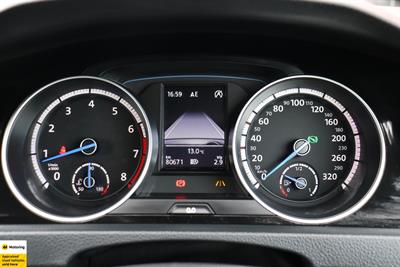 2014 Volkswagen Golf R - Thumbnail