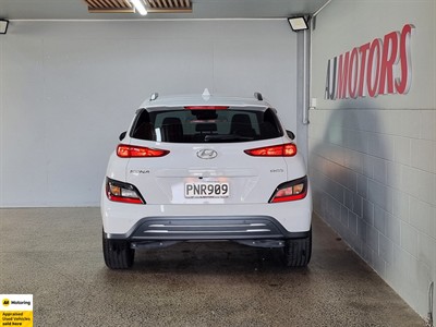 2022 Hyundai Kona - Thumbnail