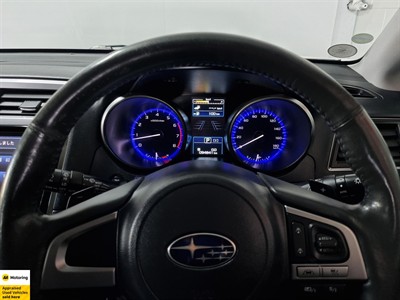 2016 Subaru Outback - Thumbnail