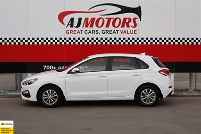 2022 Hyundai i30 - Thumbnail