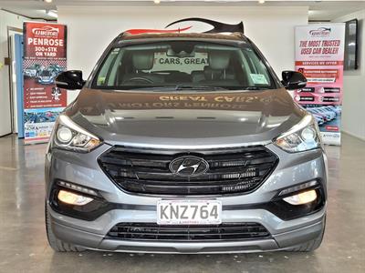 2017 Hyundai Santa Fe - Thumbnail