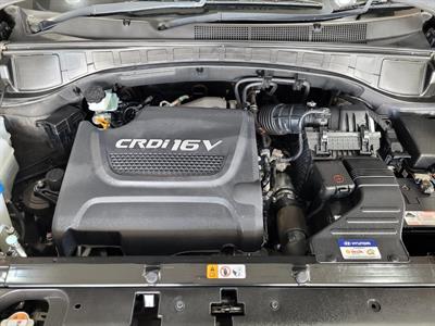 2017 Hyundai Santa Fe - Thumbnail