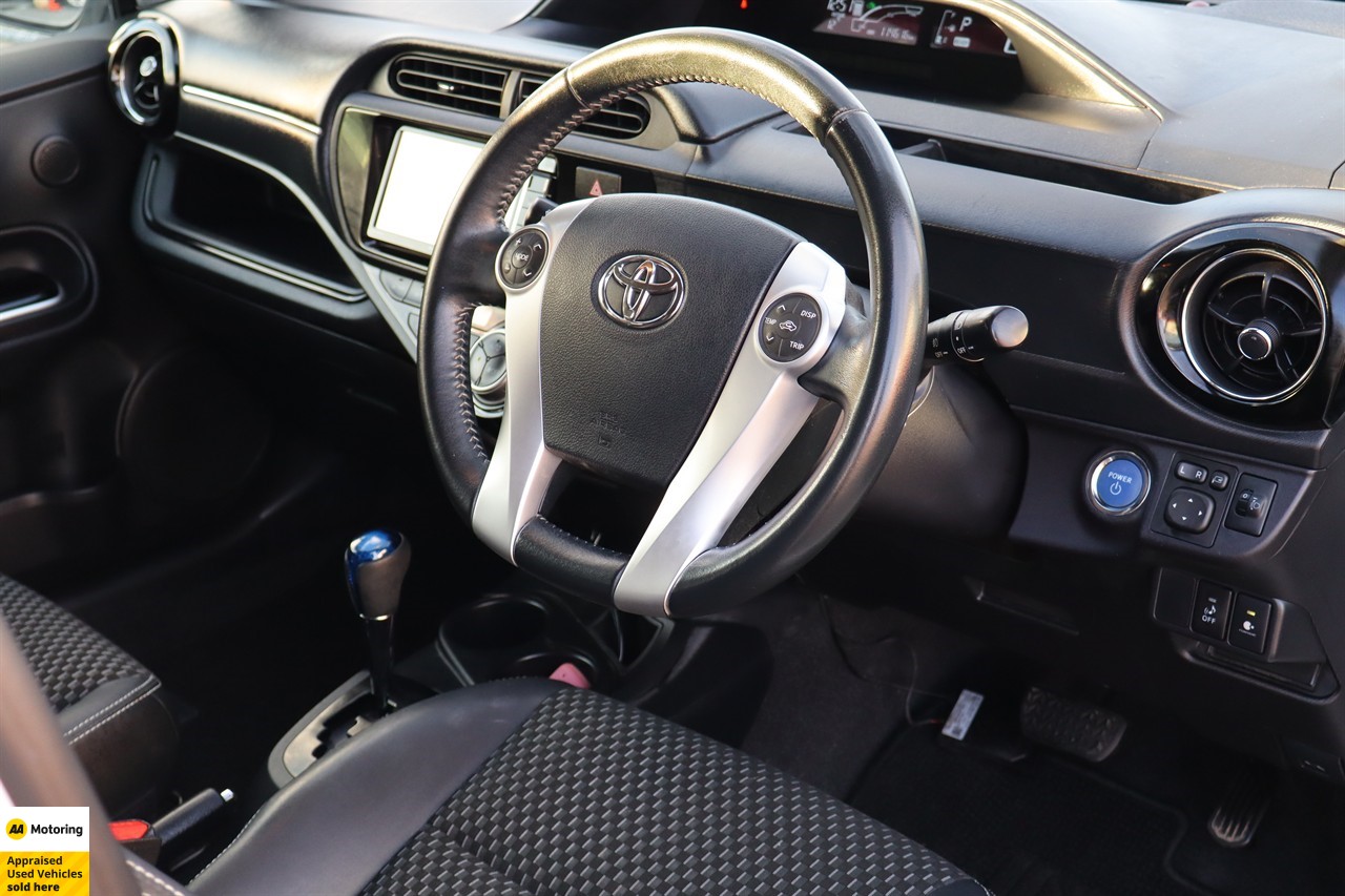 2015 Toyota Aqua