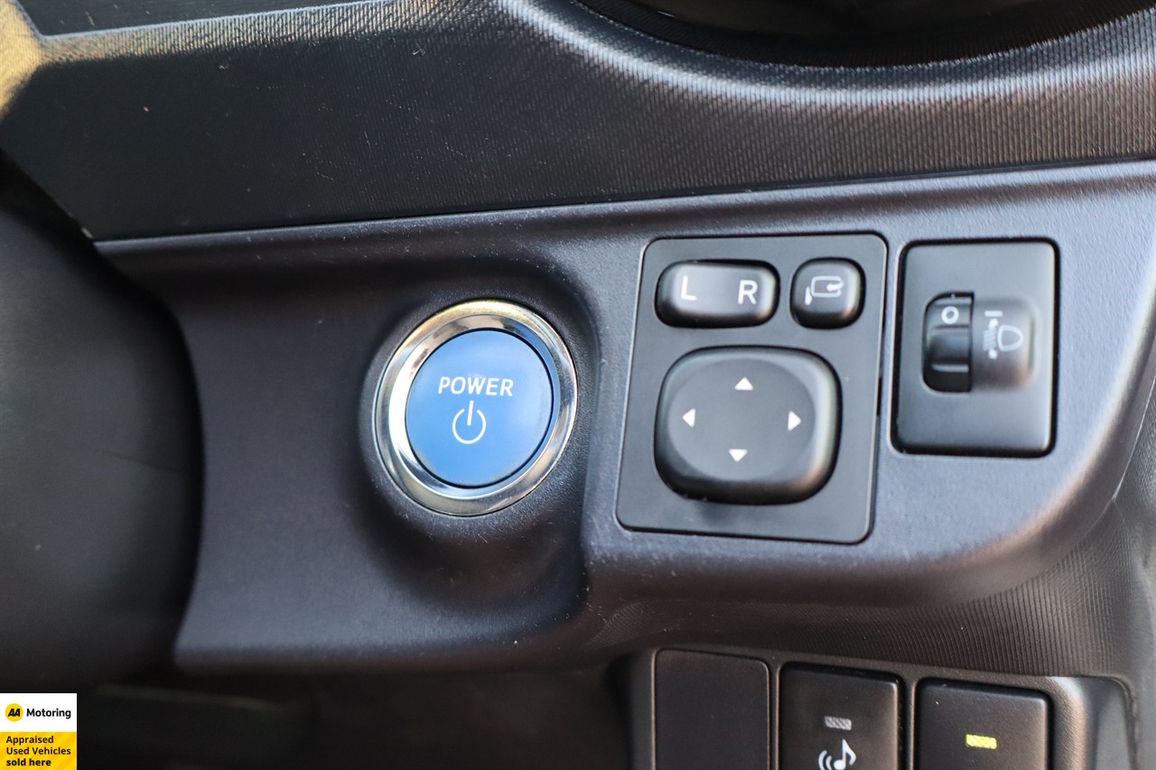2015 Toyota Aqua