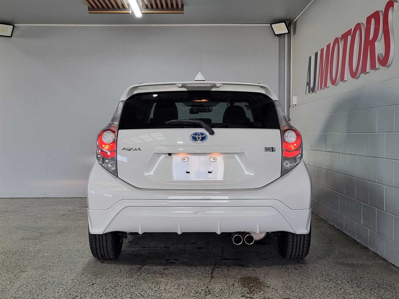 2013 Toyota Aqua