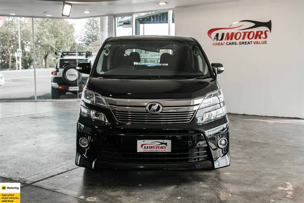 2013 Toyota Vellfire