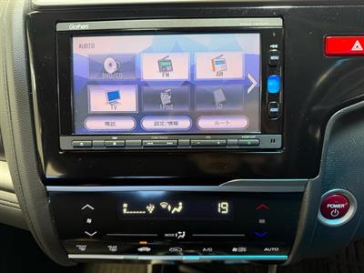 2016 Honda Fit - Thumbnail