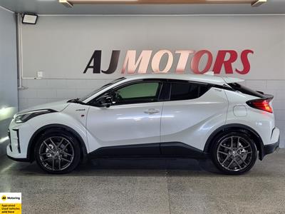 2019 Toyota C-HR - Thumbnail