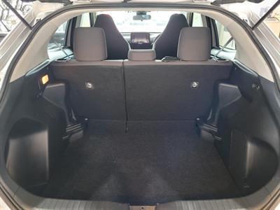 2021 Toyota YARIS CROSS - Thumbnail