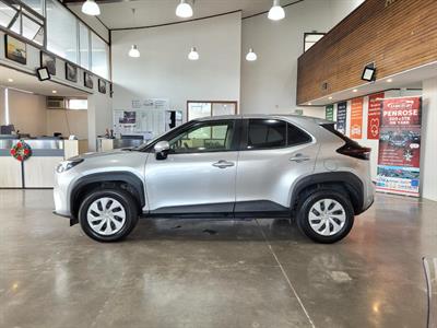 2021 Toyota YARIS CROSS - Thumbnail