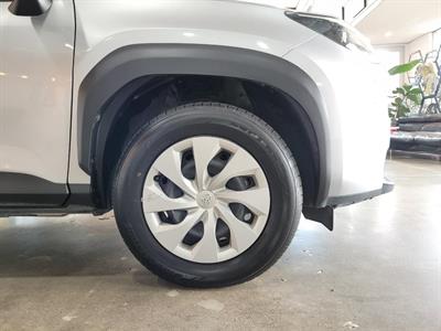 2021 Toyota YARIS CROSS - Thumbnail