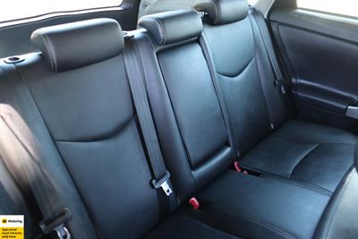 2014 Toyota Prius - Thumbnail