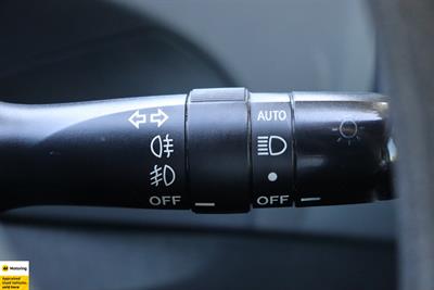 2014 Toyota Prius - Thumbnail